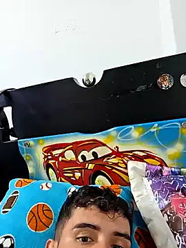 Andres1999999 online show from July 29, 8:52 pm