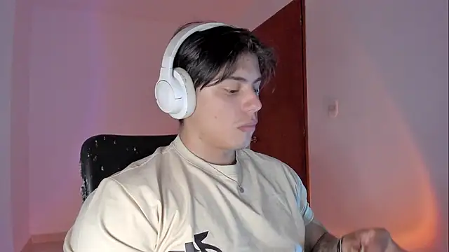 Giordano Russo online show from February 26, 10:11 pm