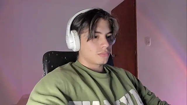 Giordano Russo online show from April 4, 4:20 am