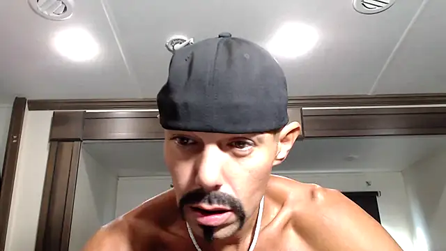 ThickD2C online show from November 1, 4:22 pm