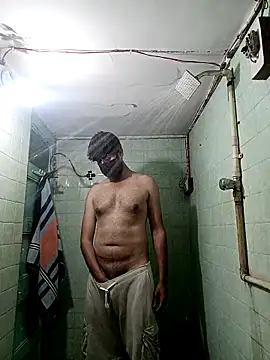 Snapshot of SimplyKarthik09 chatting on January 26, 6:28 am SimplyKarthik09 online show from January 26, 6:28 am