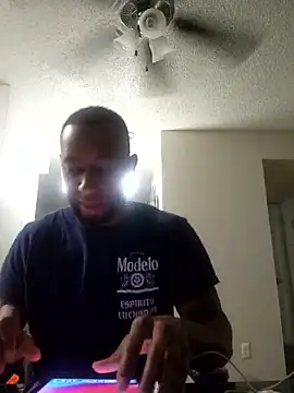 Mustang996 online show from November 27, 6:17 am