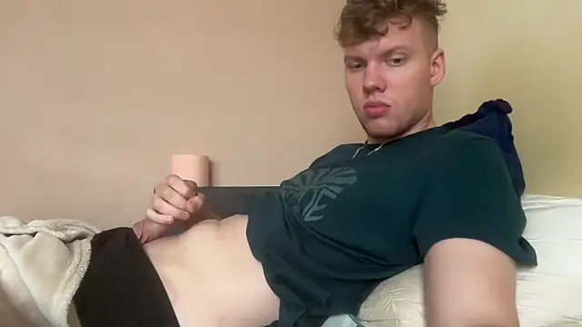 sexybooii6968 online show from July 8, 12:53 pm