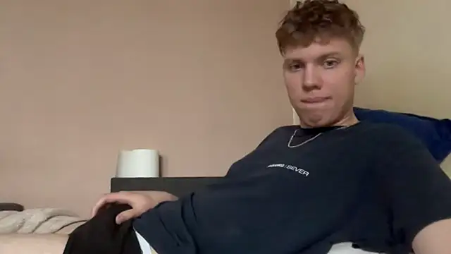 sexybooii6968 online show from October 9, 2:22 pm