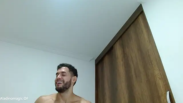 Noah jhonsonn online show from November 5, 11:34 am