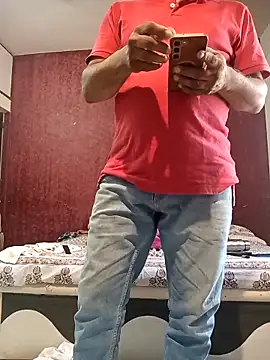 hornydick4you online show from February 19, 6:21 am