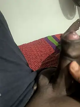 Snapshot of giri1817 chatting on October 23, 7:06 pm giri1817 online show from October 23, 7:06 pm