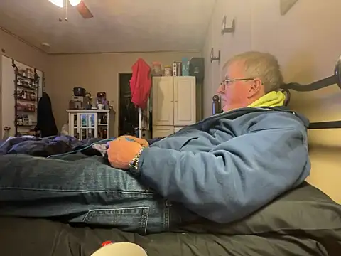 jck1m0t online show from December 2, 12:58 am