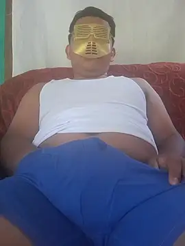 Efrain2090 online show from October 22, 1:15 pm