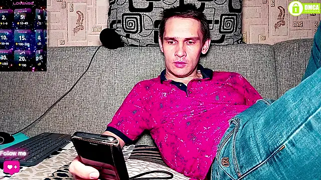 DavidCarroll online show from February 14, 8:26 pm