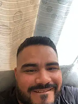 Snapshot of MichaelBear_ chatting on December 15, 2:27 pm MichaelBear online show from December 15, 2:27 pm