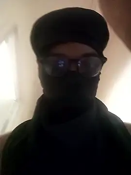 Smith23q123 online show from March 3, 3:19 pm