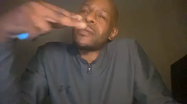 CuzzyB69 online show from February 25, 1:30 am