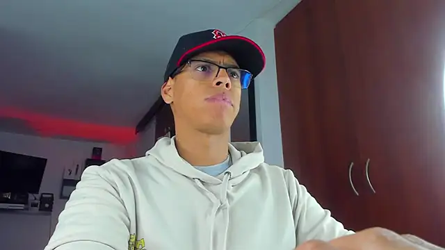  John Boy  online show from March 11, 2:07 am