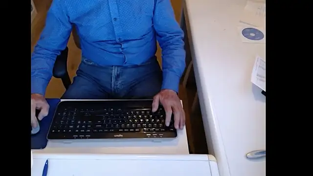 Snapshot of dutchpornking chatting on September 23, 5:12 pm dutchpornking online show from September 23, 5:12 pm