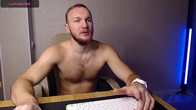 Toress1 online show from December 18, 5:52 pm