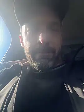 Kenny Kyle online show from January 3, 6:46 pm