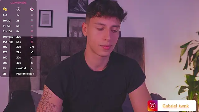 I Gabriel online show from March 28, 4:45 am