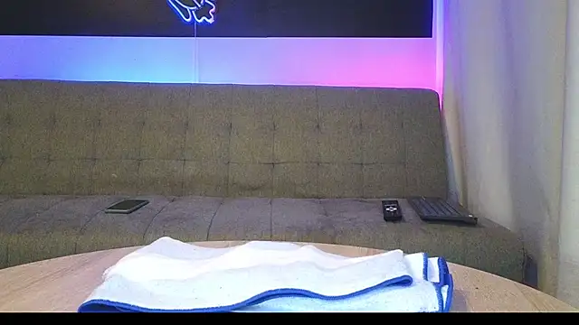 MattxFeet online show from November 27, 9:51 pm