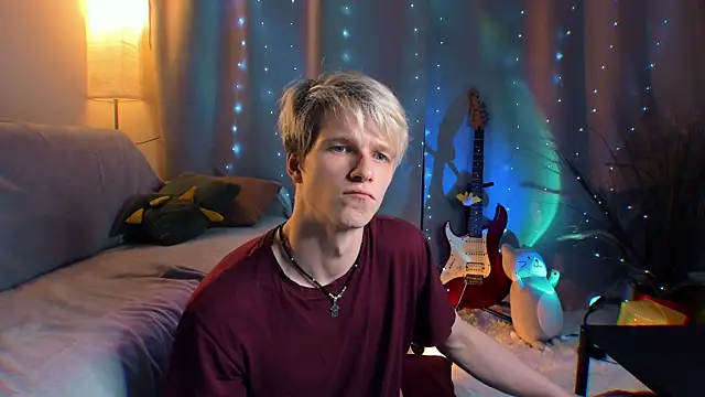 Breston Sweet online show from March 31, 10:44 pm