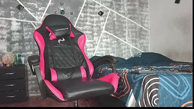 leonidas 18k online show from November 17, 2:47 am