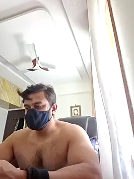 kaizercool1 online show from March 25, 7:12 am