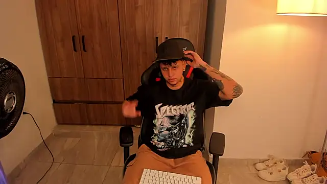 Jake simons online show from January 14, 9:58 am