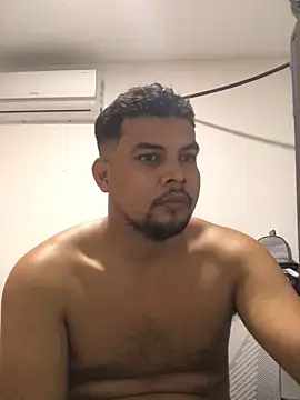 ElsecretodeBruno online show from February 4, 8:15 pm