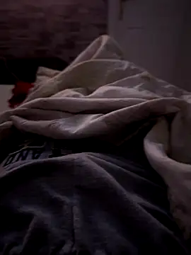 MAHKE12 online show from October 12, 11:10 pm