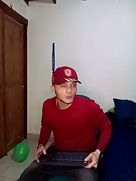 Snapshot of ramseesh chatting on September 13, 5:19 am ramseesh online show from September 13, 5:19 am