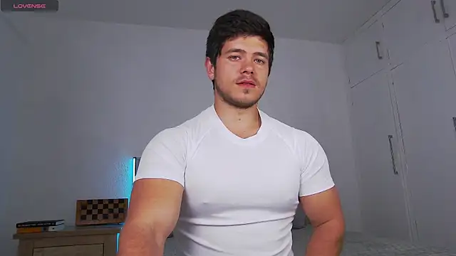 Arilas  online show from April 5, 7:27 am