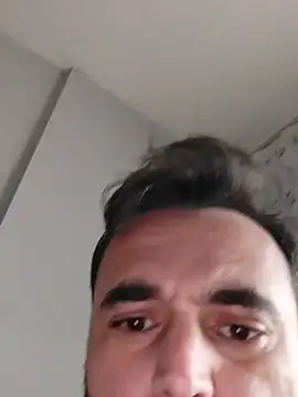 Snapshot of Consensustr chatting on December 3, 10:04 am Consensustr online show from December 3, 10:04 am