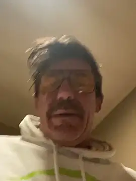 maxximere online show from February 12, 7:20 pm