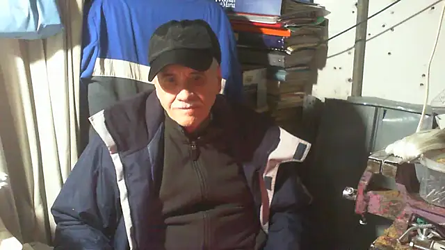 nonnomaturobisex online show from January 7, 8:41 am