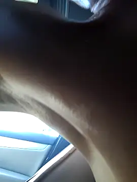 Roberts8inchcock online show from March 3, 9:10 pm