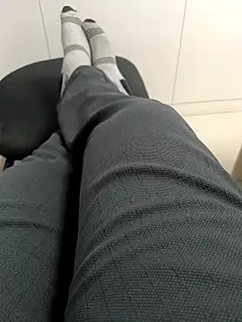 Desi Londa 143 online show from March 4, 11:51 am