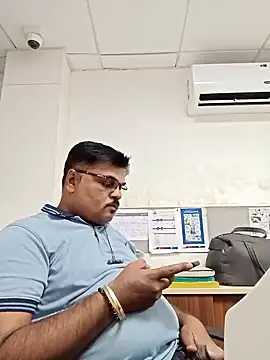 Desi Londa 143 online show from October 18, 3:55 am