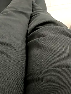 Desi Londa 143 online show from February 5, 7:29 am