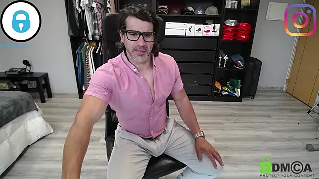 samricci21 online show from April 13, 12:06 pm