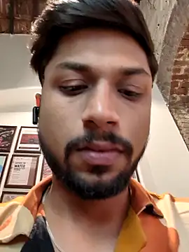  IRRESISTIBLE  online show from December 22, 9:50 am