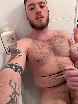 HungJr5255 online show from December 18, 9:29 pm