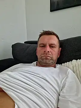 Snapshot of Mjn34 chatting on September 30, 10:19 am Mjn34 online show from September 30, 10:19 am