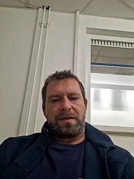 Snapshot of Mjn34 chatting on January 25, 7:06 am Mjn34 online show from January 25, 7:06 am