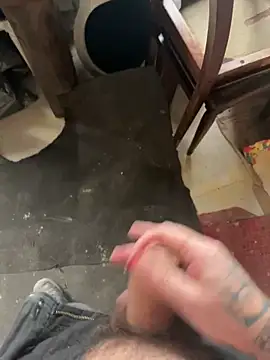 RenaudS-02 online show from December 3, 1:32 pm