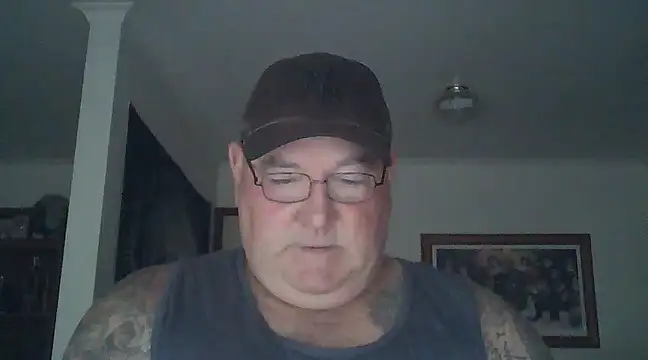 Snapshot of HOTANAL chatting on January 5, 11:33 pm HOTANAL online show from January 5, 11:33 pm