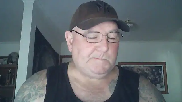 Snapshot of HOTANAL chatting on January 13, 1:23 am HOTANAL online show from January 13, 1:23 am
