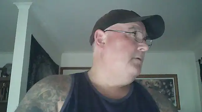 Snapshot of HOTANAL chatting on December 16, 12:48 am HOTANAL online show from December 16, 12:48 am