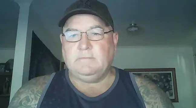 Snapshot of HOTANAL chatting on December 14, 11:12 pm HOTANAL online show from December 14, 11:12 pm