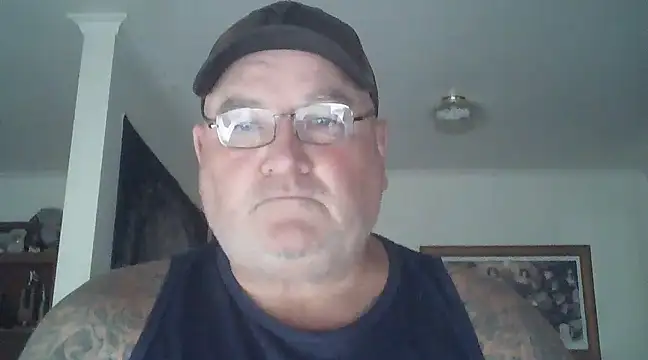 Snapshot of HOTANAL chatting on January 4, 1:52 am HOTANAL online show from January 4, 1:52 am
