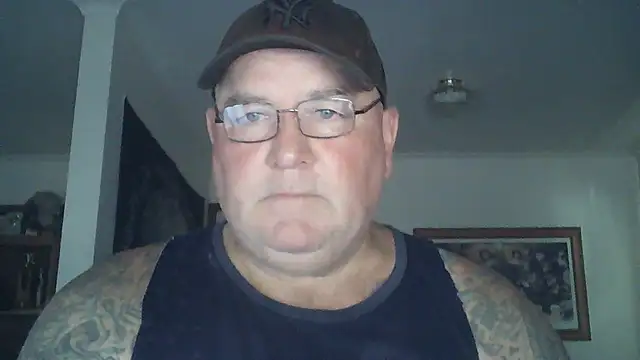 Snapshot of HOTANAL chatting on January 14, 1:26 am HOTANAL online show from January 14, 1:26 am